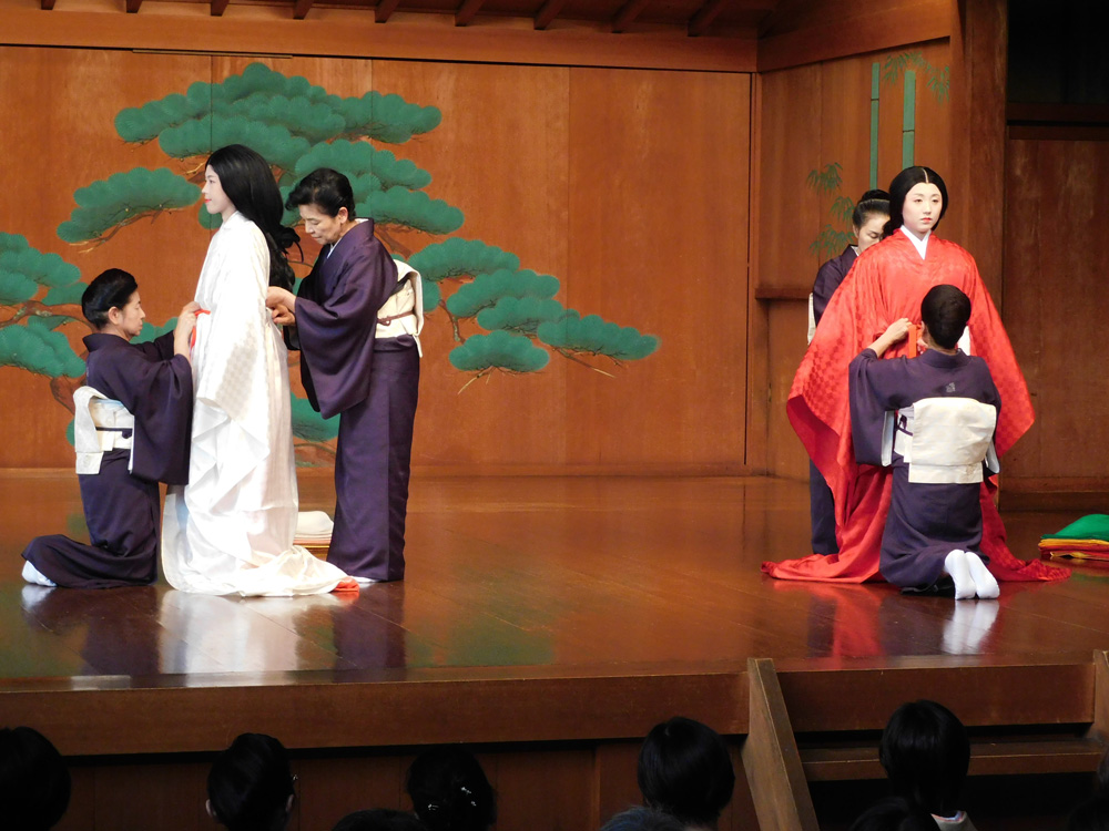 慶祝令和元年《女性文化講座 開講》～斎王群行から学ぶ平安の装束～