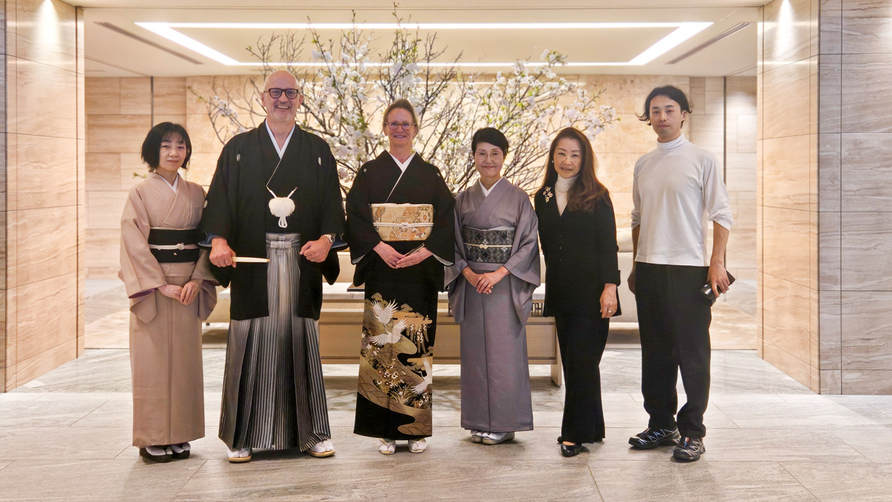 黒紋付羽織袴＆黒留袖着装体験 着付け協力