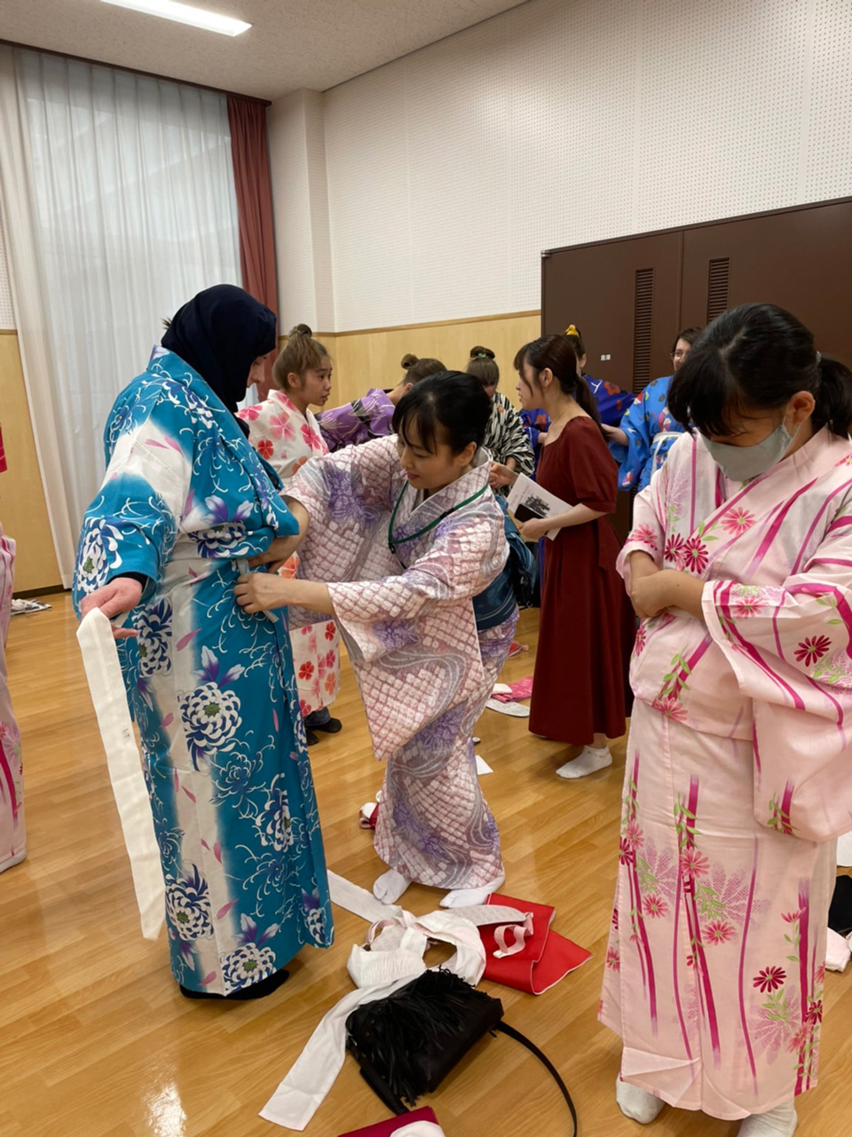 お茶の水女子大学サマープログラム《 留学生向けゆかた着付け教室 開催！》