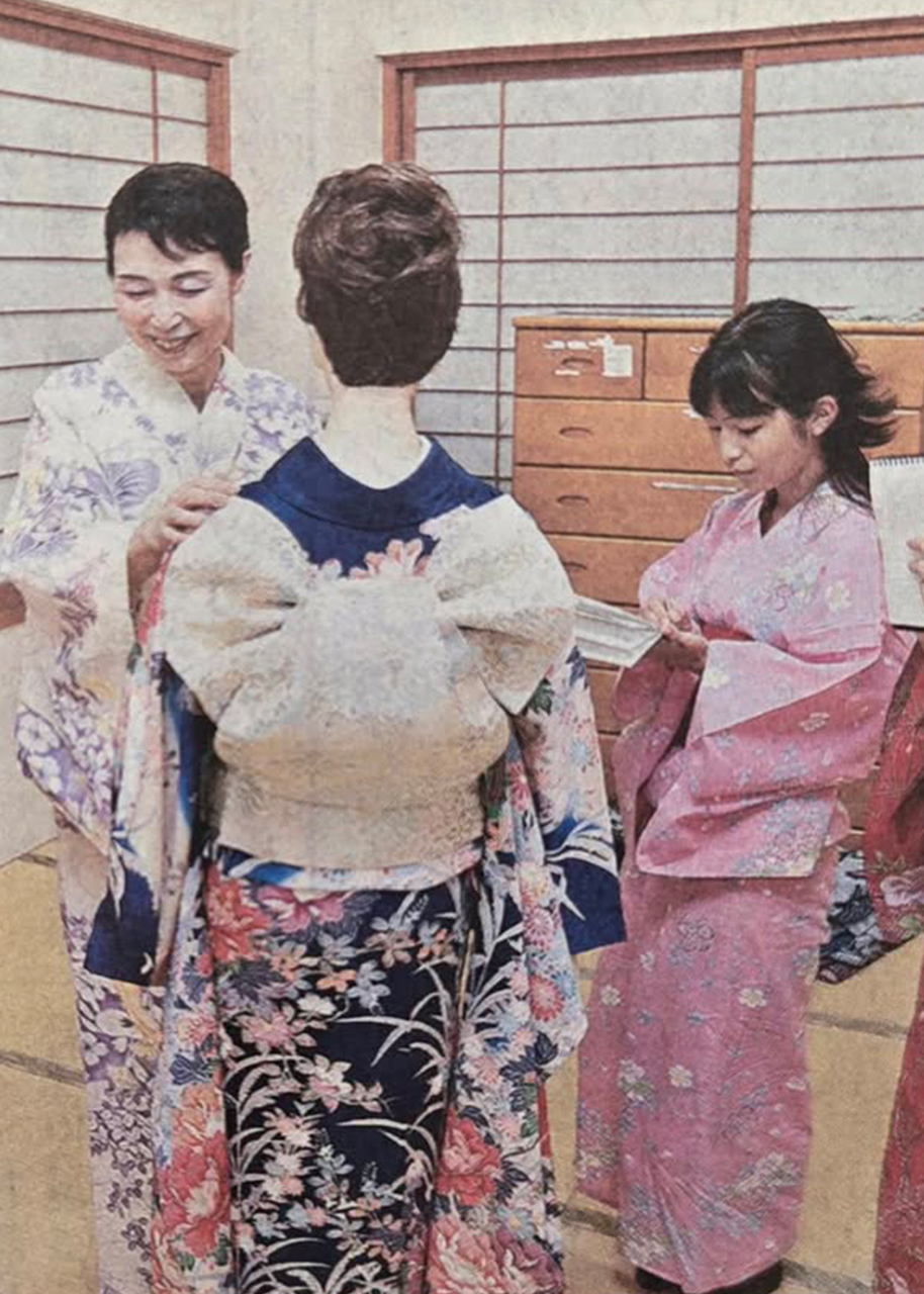 中日新聞「お仕事ファイル by 小学生記者」取材協力